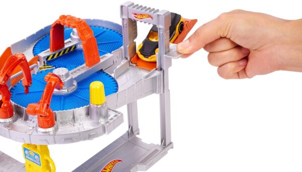 Hot Wheels Fall Ready To Play Track Set-1084