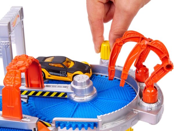 Hot Wheels Fall Ready To Play Track Set-1086