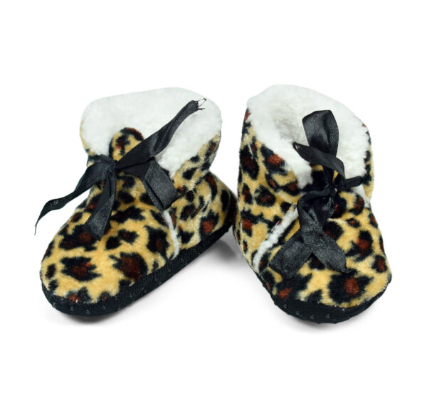 Soft Cozy Fleecy Baby Fur Shoes - Chetaah Pattern-0