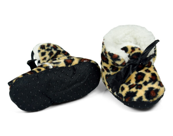 Soft Cozy Fleecy Baby Fur Shoes - Chetaah Pattern-19275