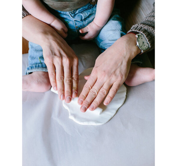 Pearhead Babyprints Newborn Baby Handprint and Footprint Desk Photo Frame & Impression Kit - White-22785